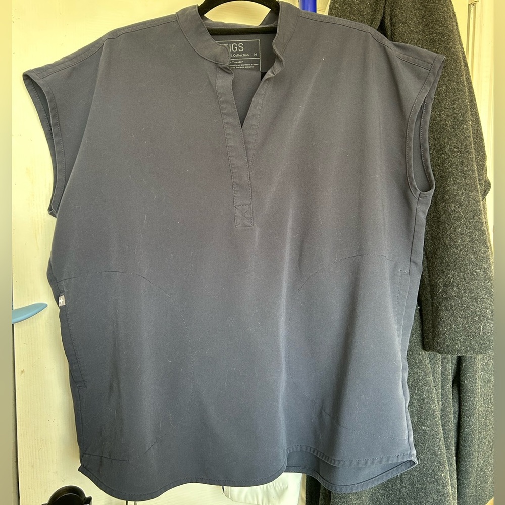 Medium Rafaela Oversized Scrub Top